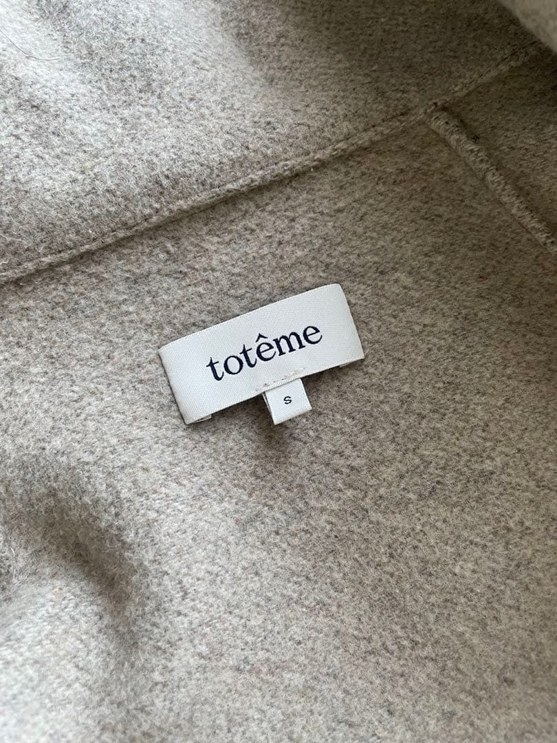 アパルトモン　TOTEME Robe Coat トーテム ローブコート