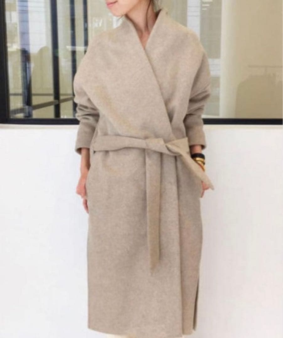 アパルトモン　TOTEME Robe Coat トーテム ローブコート