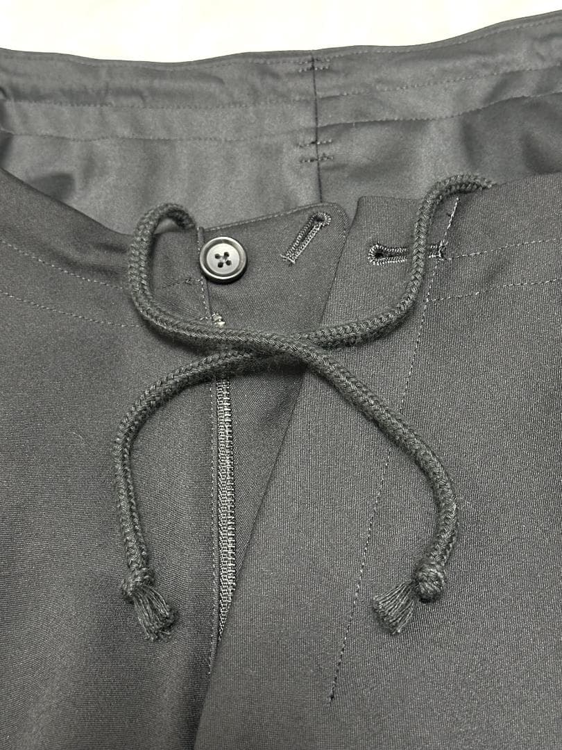 ✨極美品✨ ヨウジヤマモト プールオム 23AW シワギャバ 内股ドレープパンツ