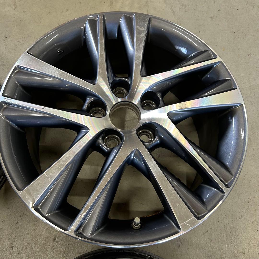 中古アルミ17x7.0レクサスIS300h純正4本セット