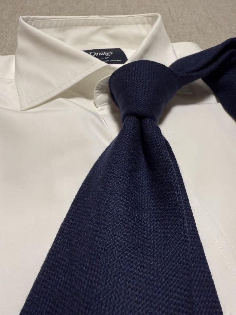 LUIGI BORRELLI／カシミヤ／ソリッドタイ／スフォデラート／ネイビー