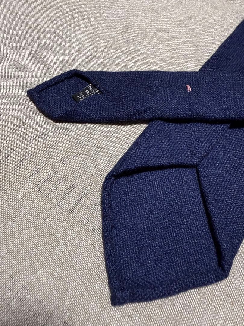 LUIGI BORRELLI／カシミヤ／ソリッドタイ／スフォデラート／ネイビー