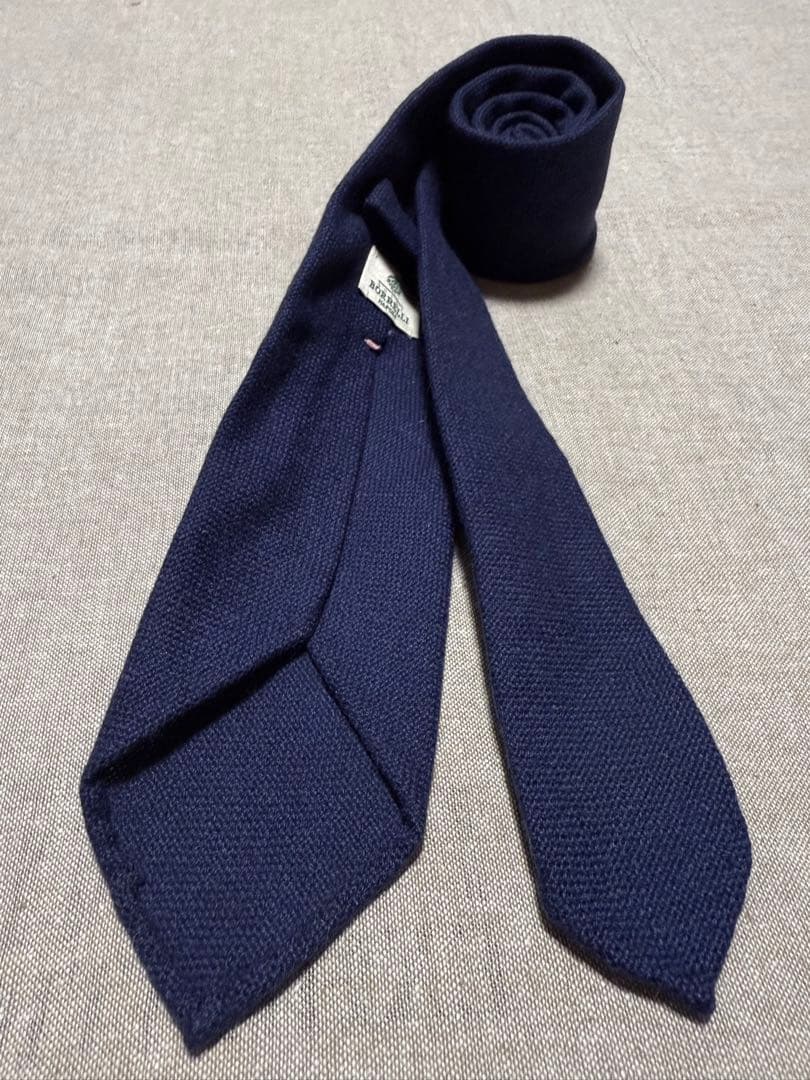 LUIGI BORRELLI／カシミヤ／ソリッドタイ／スフォデラート／ネイビー