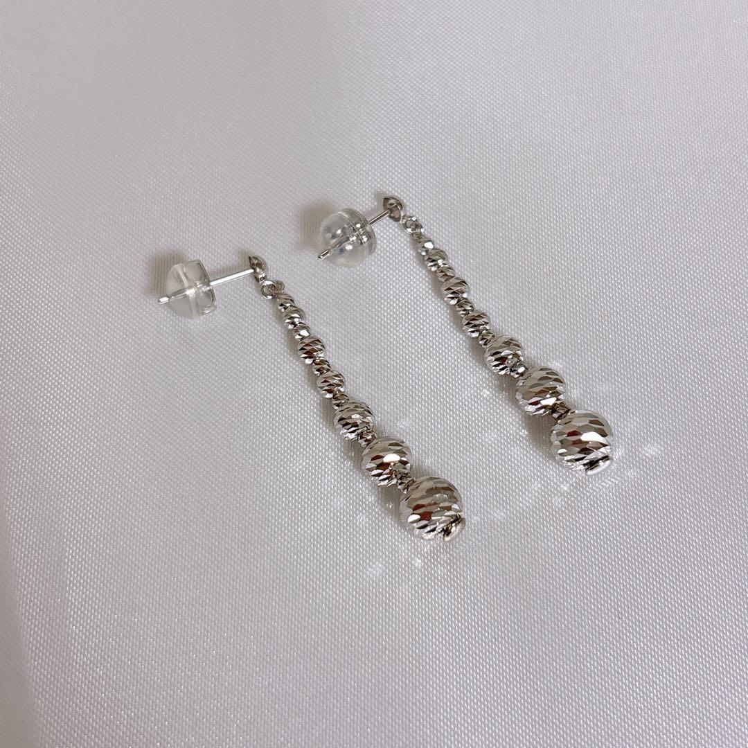 即決価格　ジュエリーツツミ　K18WGピアス　2.31g