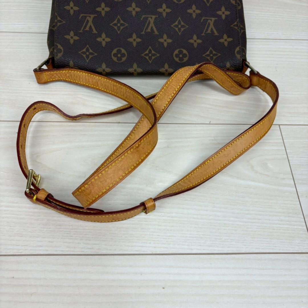 ルイヴィトン モノグラム ミュゼットタンゴ ショルダーバッグ M51257