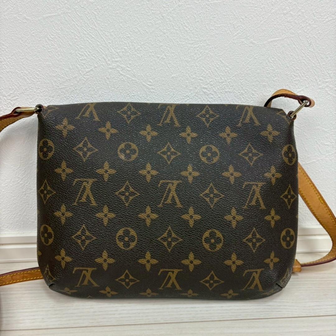 ルイヴィトン モノグラム ミュゼットタンゴ ショルダーバッグ M51257