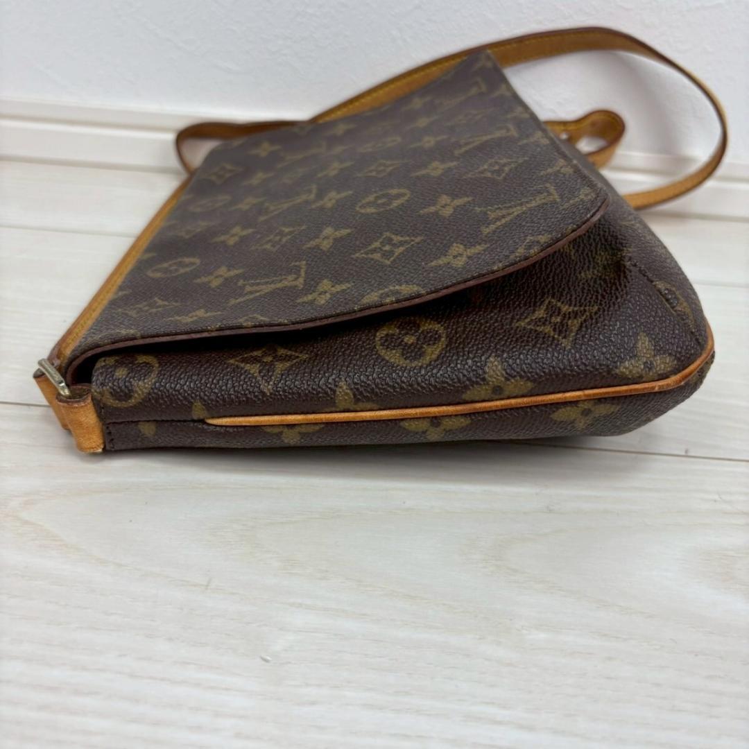 ルイヴィトン モノグラム ミュゼットタンゴ ショルダーバッグ M51257