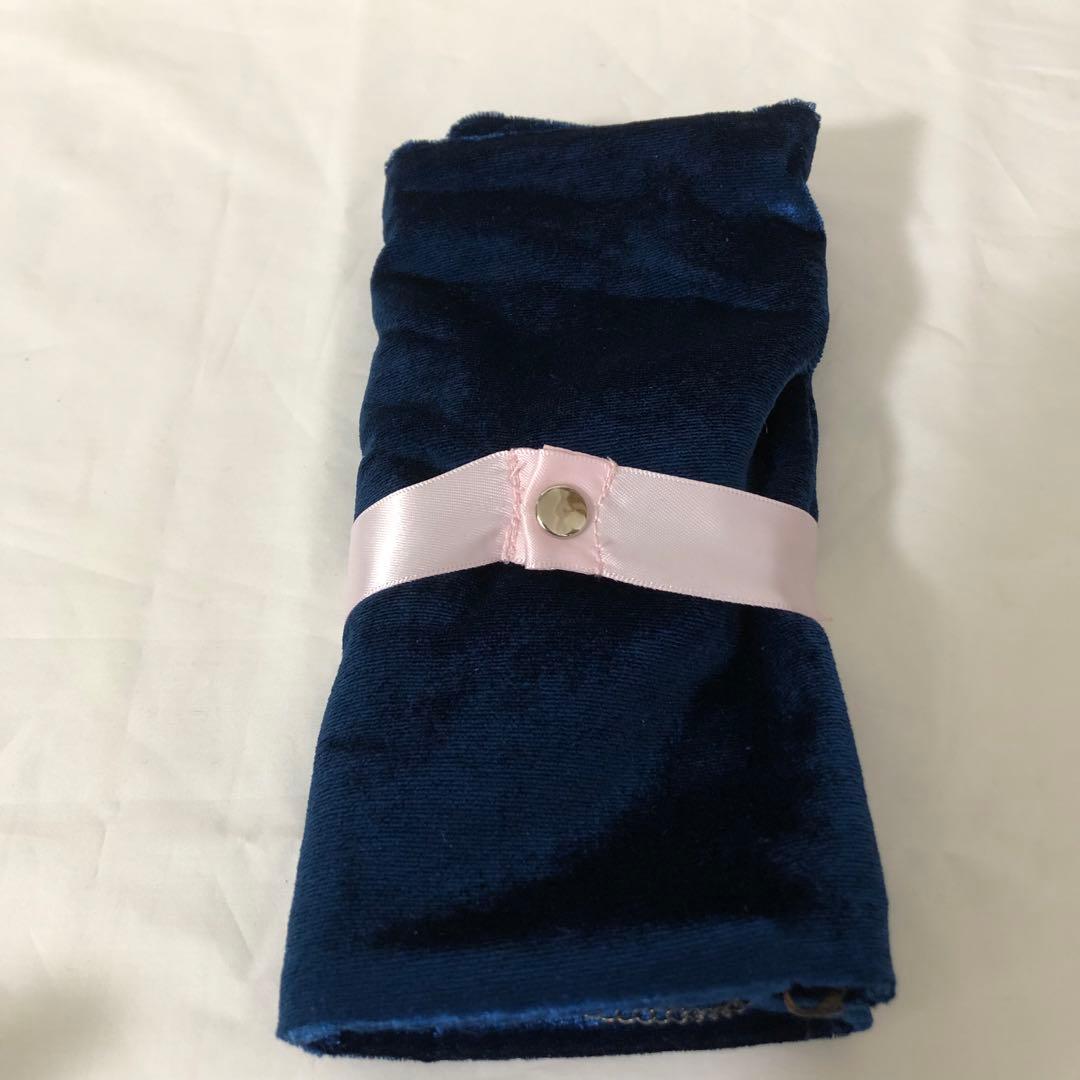 ハローキティ ブレスレット•チャーム•ジュエリーポーチ　シルバー