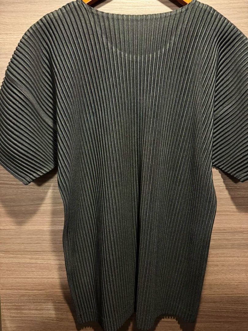 HOMME PLISSE ISSEY MIYAKE BASIC Tシャツ