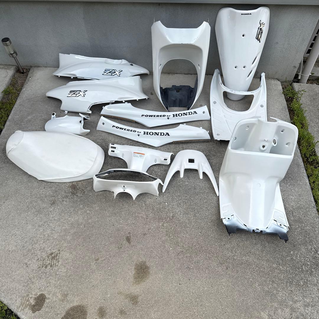 HONDA DIO ZX ホワイトカウル 13点セット
