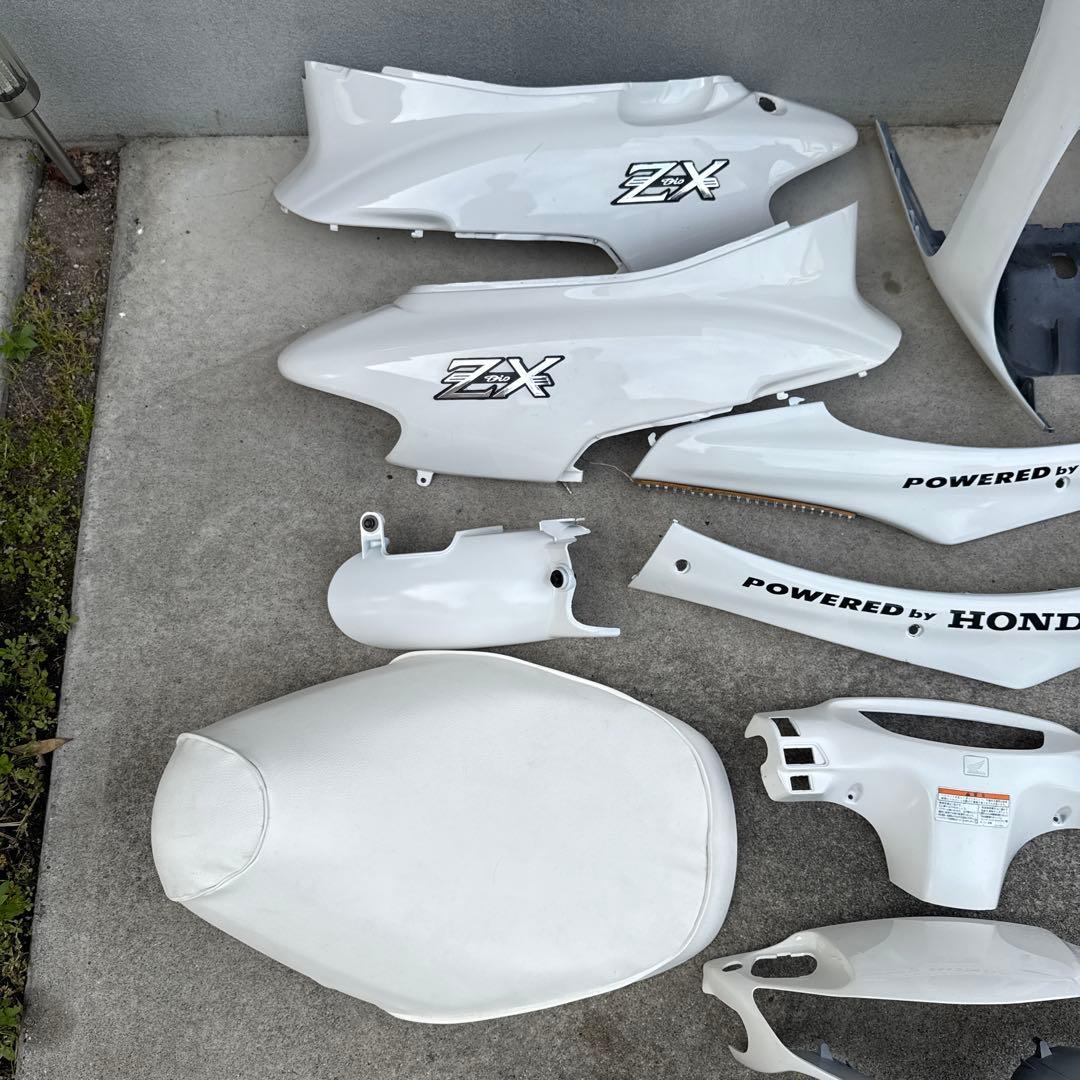 HONDA DIO ZX ホワイトカウル 13点セット