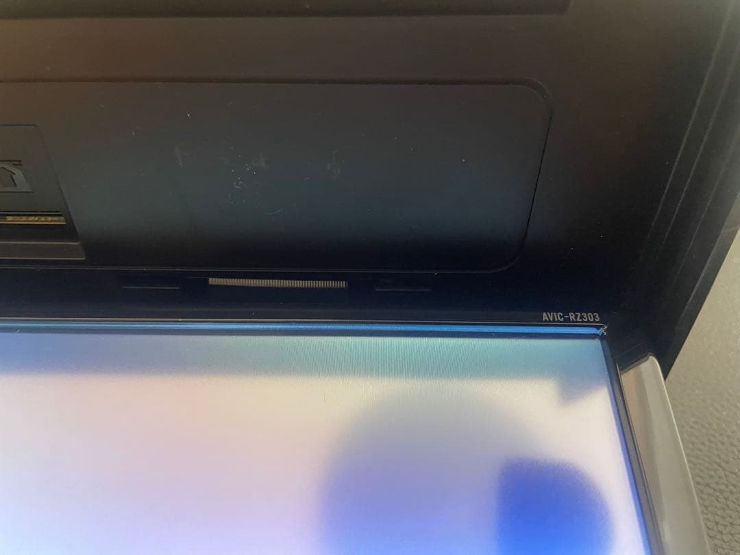 最新地図楽ナビAVIC-RZ303中古180mm7Ｖ型ワンセグTV 最新オービス