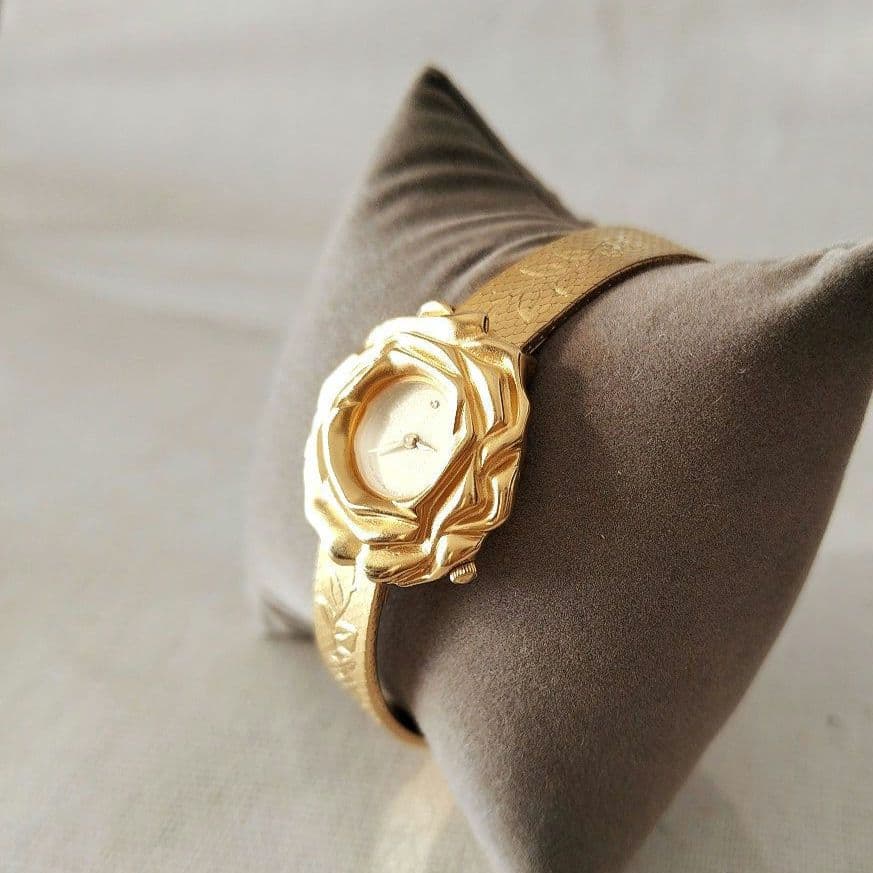 希少 SEIKO セイコー ハプスブルグ家 王女の時計 薔薇モチーフ 腕時計