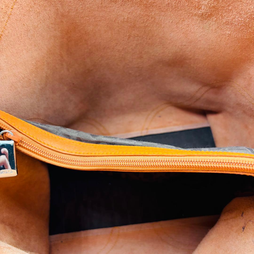 FURLA フルラ カプリッチョ トートバッグ レザー A4 肩掛け オレンジ