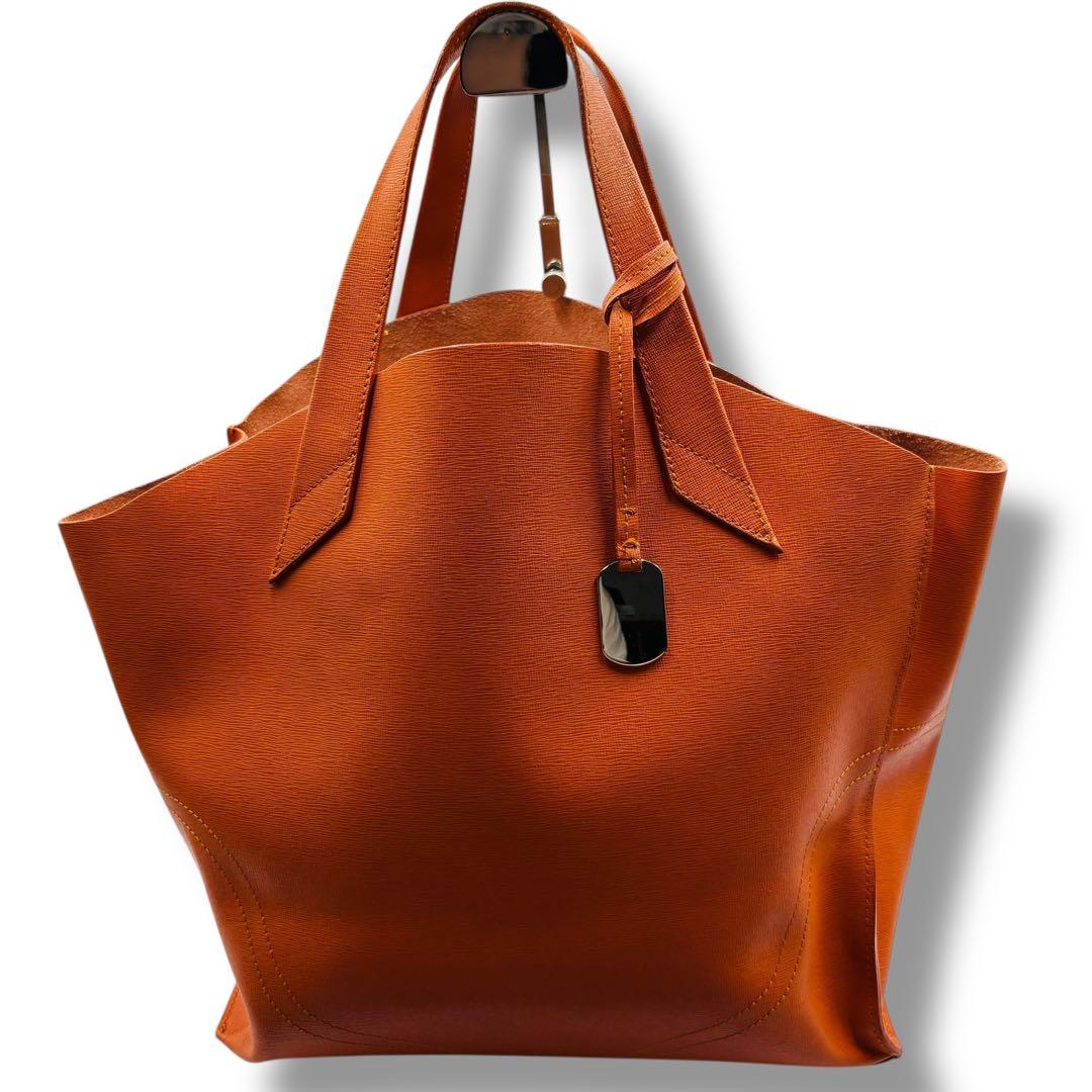 FURLA フルラ カプリッチョ トートバッグ レザー A4 肩掛け オレンジ