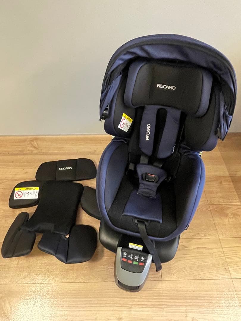RECARO ゼロワン セレクト　ISOFIX固定　チャイルドシート
