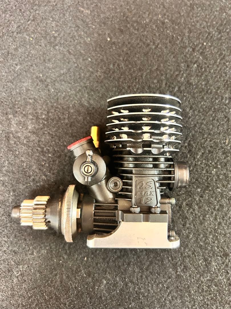 O.S. SPEED T1202 エンジン