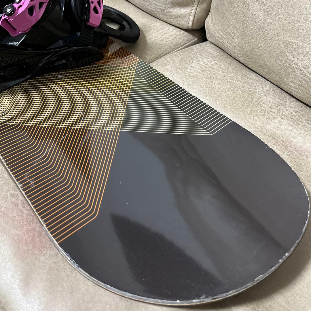 BURTON FEELGOOD 144 × BURTON PONY M