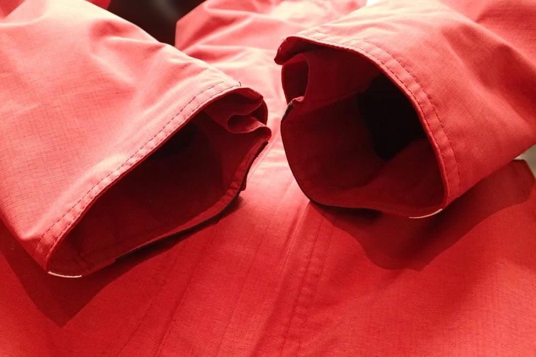 クシタニ　ウィンターアメニタジャケット K-2805赤黒　Lサイズ