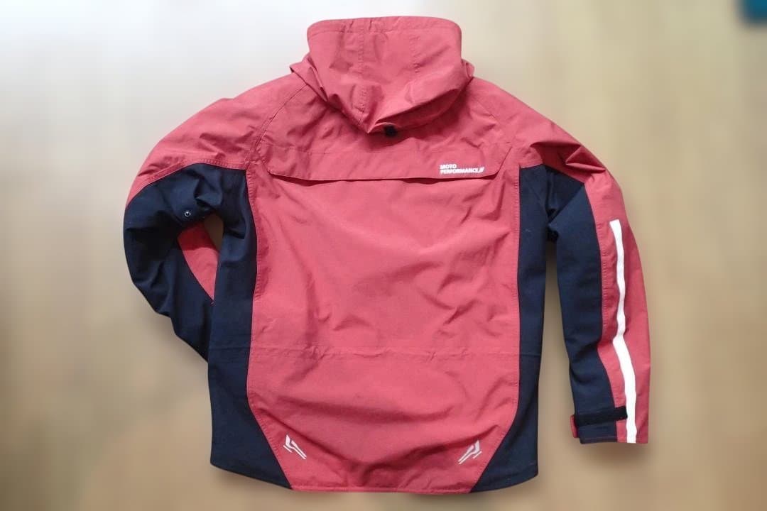 クシタニ　ウィンターアメニタジャケット K-2805赤黒　Lサイズ