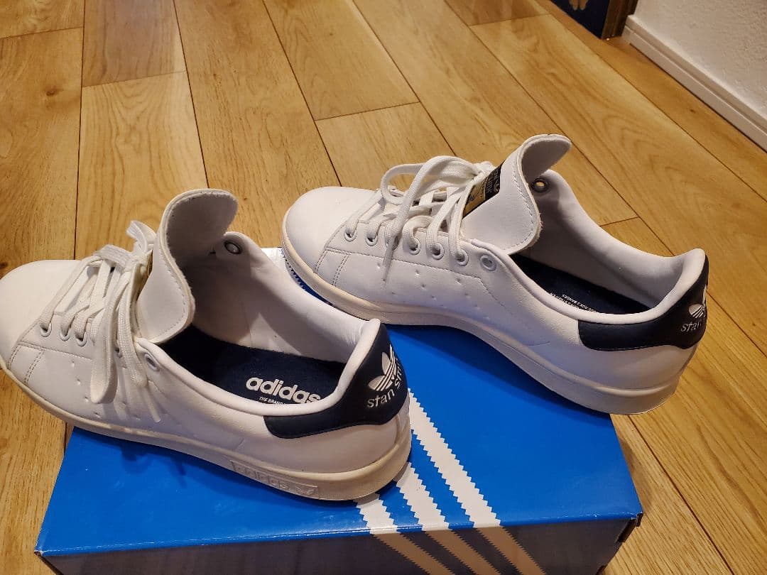 『ほぼ新品』adidas Stan Smith ホワイト/ネイビー
