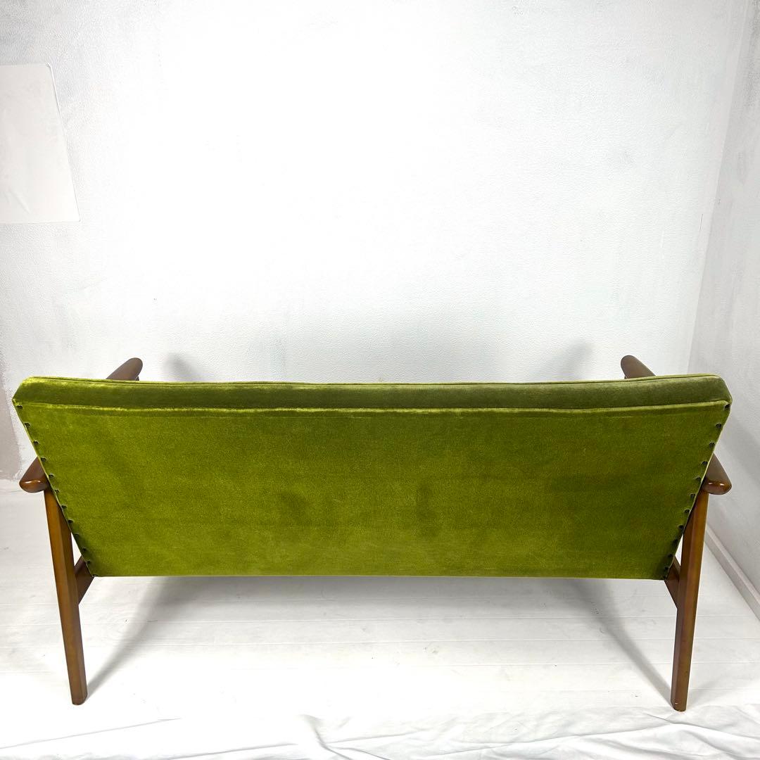 【送料込み】カリモク60 Kチェア　2シーター　モケットグリーン