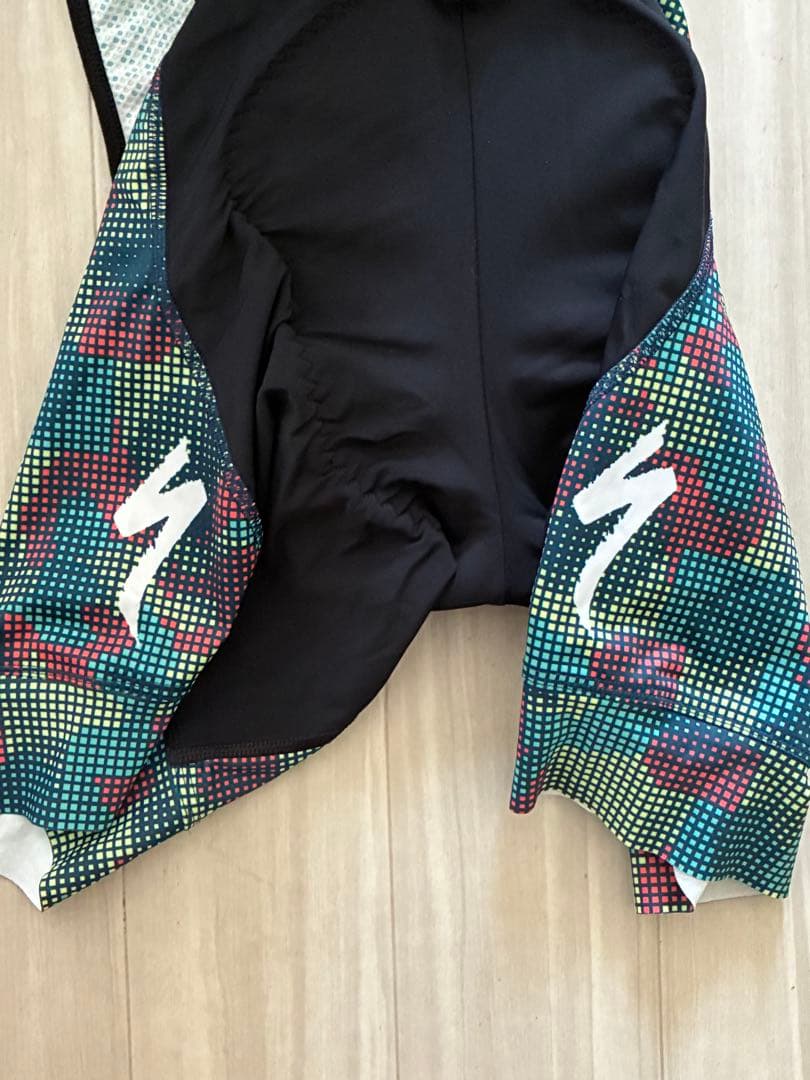 スペシャライズド サイクルジャージ カモフラージュ ビブシューツ上下セット