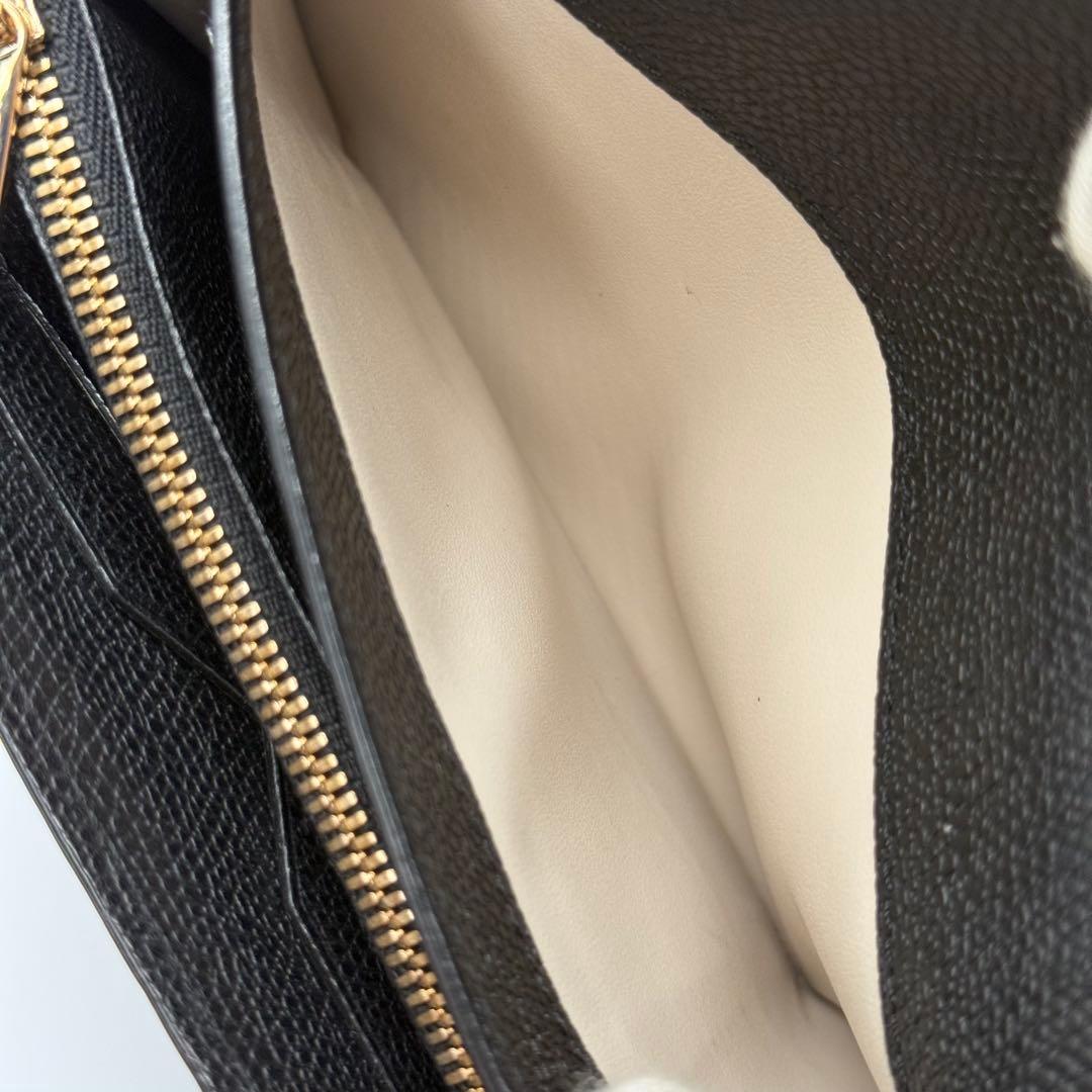 ヴァレクストラ イジィデ レザー ミディアム 財布 ウォレット ブラック 黒