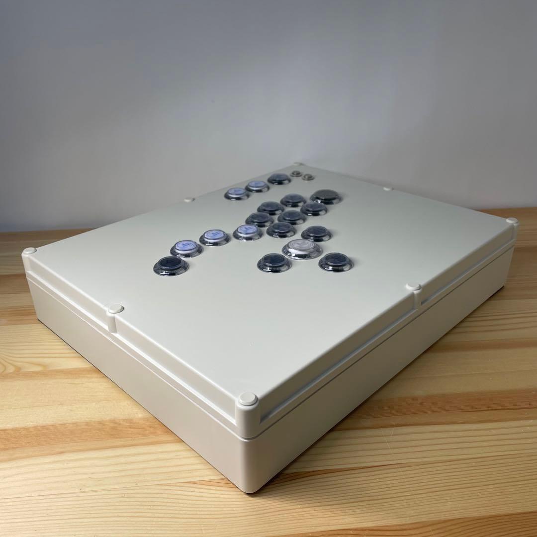 h*o様 【スト6カスタム】レバーレスコントローラー　スト6向けボタン配置　アケ