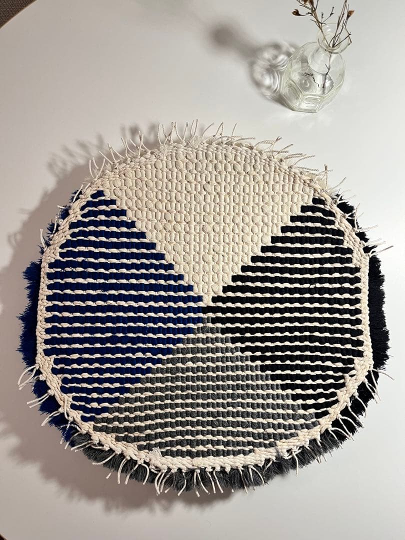 1点物:小野眞佐子さんノッティング織チェアパット※１０月末で販売中止予定です。