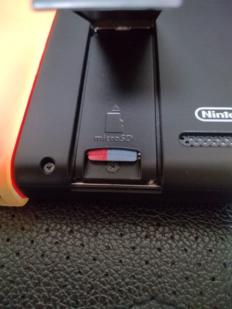 【美品】【Nintendo 任天堂 Switch 本体】オマケ付き❢