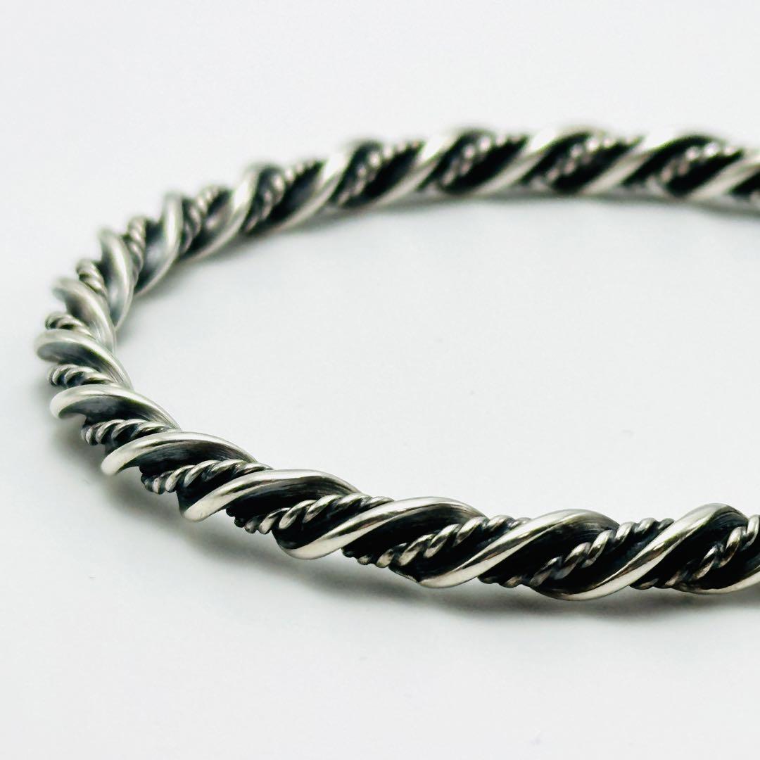   17A ツイスト　シルバー　バングル　925S ロープ