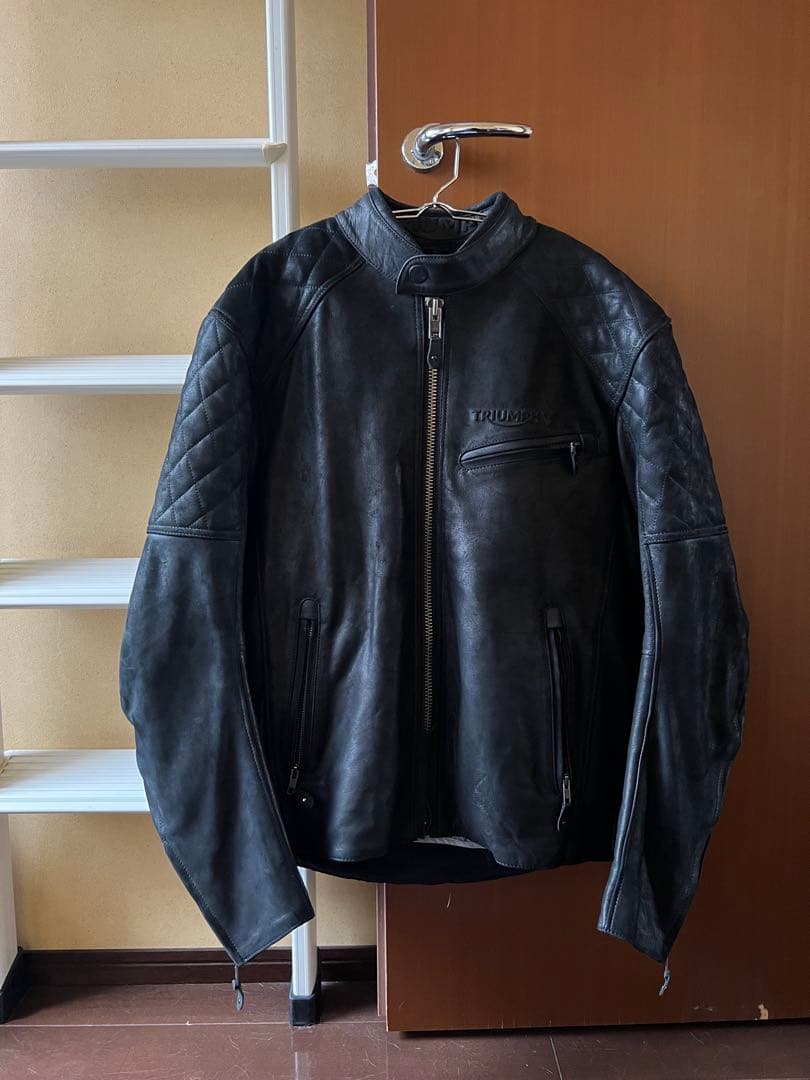 トライアンフ BRADDANレザージャケット