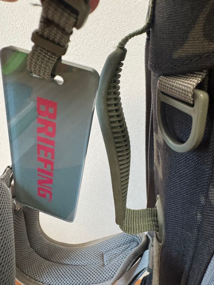 限定品！ブリーフィング CR-4 キャディバッグ ブラックカモWOLF GRAY