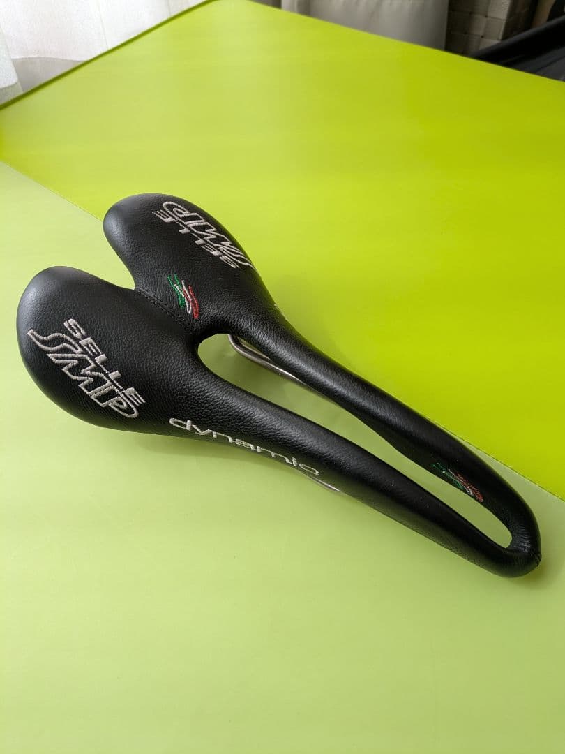 Selle SMP DYNAMIC サドル