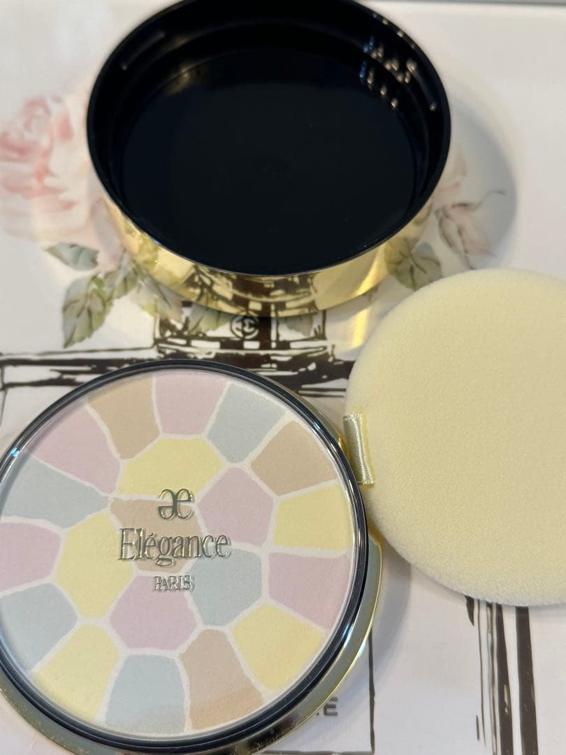 夏セール新品エレガンスラプードルオートニュアンス リクスィーズⅣフェイスパウダー