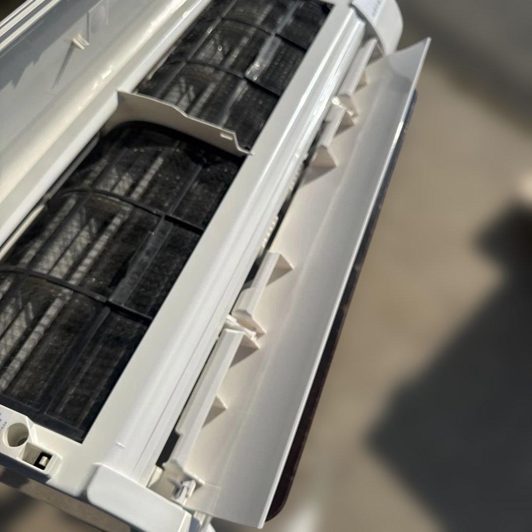 ルームエアコン AC-P22AW SHARP 容量2.2kw 6畳～8畳向け