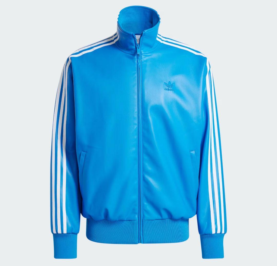 未使用　adidas フェイクレザー　　　　　ジャケット+パンツ　セットアップ