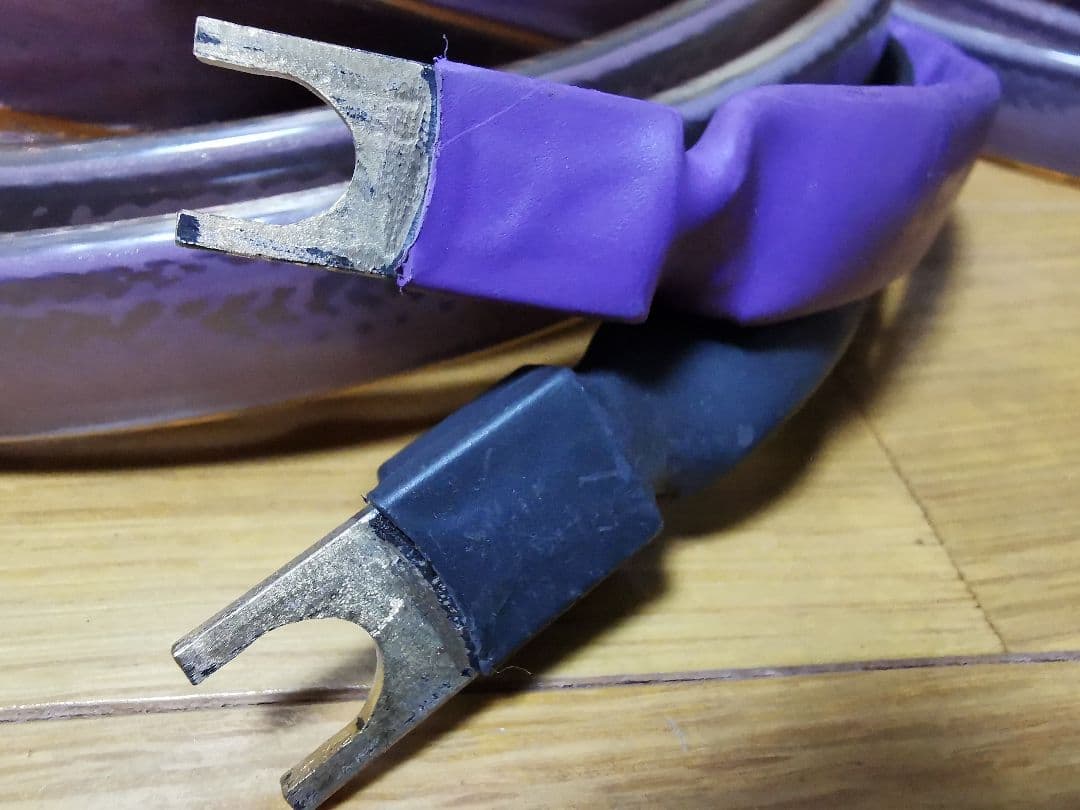 ★専用★Analysis Plus Oval 9 Speaker Cable