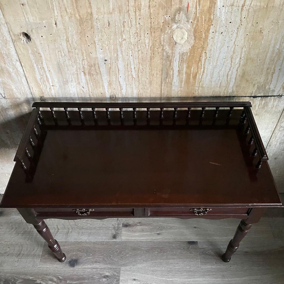 クラシックスタイル　欄干付きデスク　囲い付き机　アンティークレトロ　②