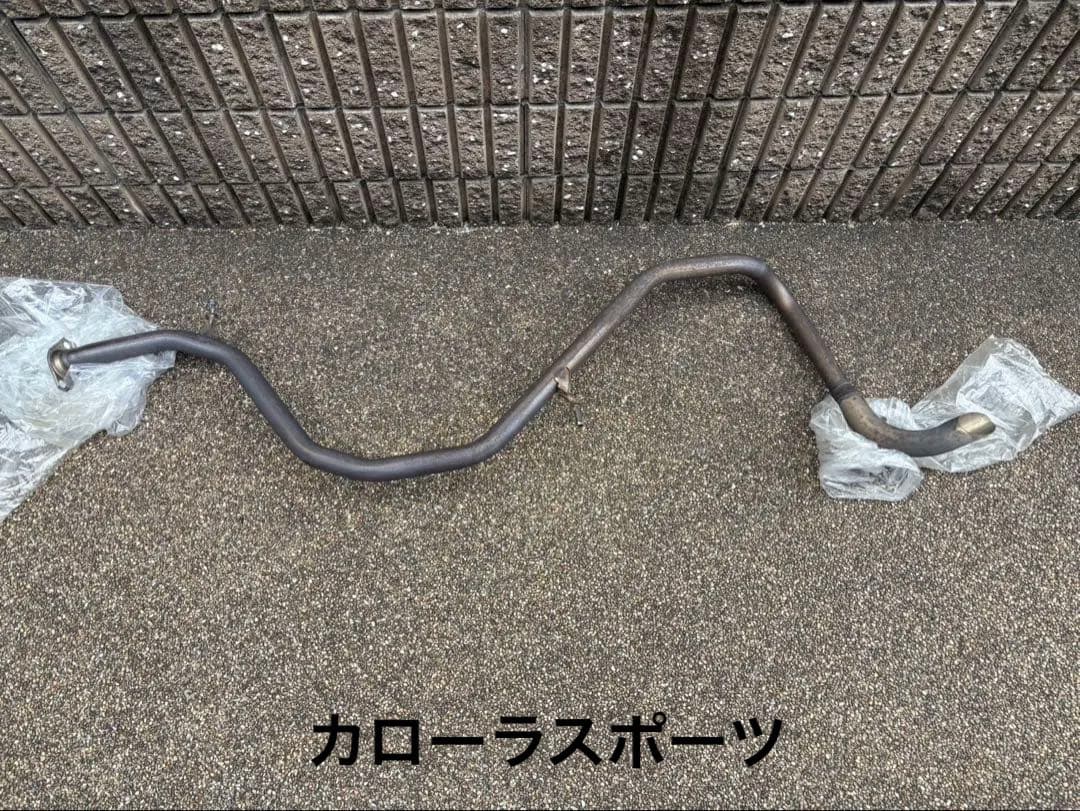 まめ様　トヨタカローラスポーツnre210hリアストレートマフラー(純正加工品)