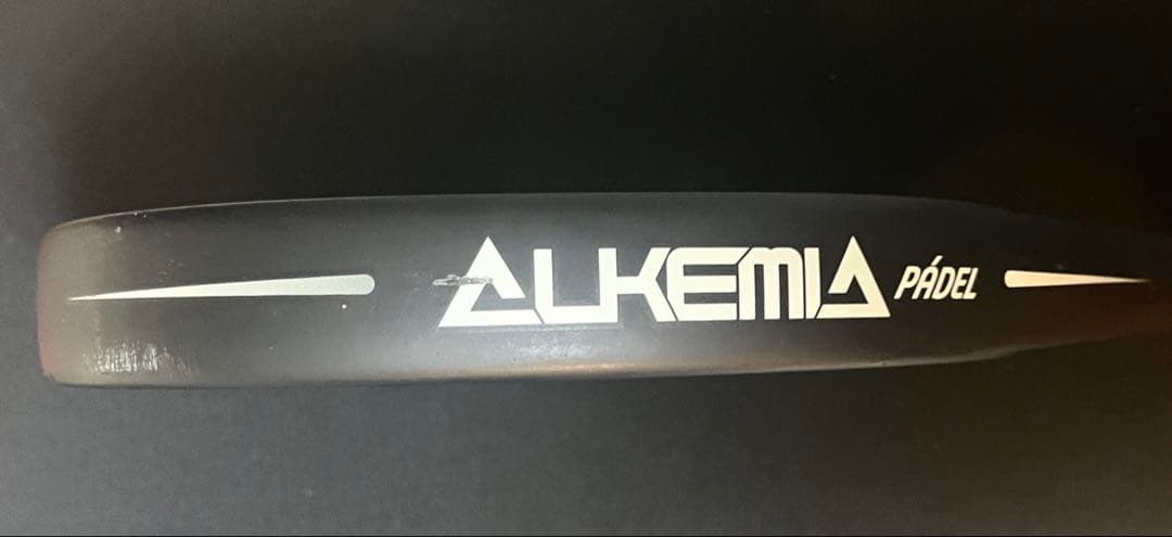 最終価格 パデルラケットTENEBRIS 23 ALKEMIA PADEL