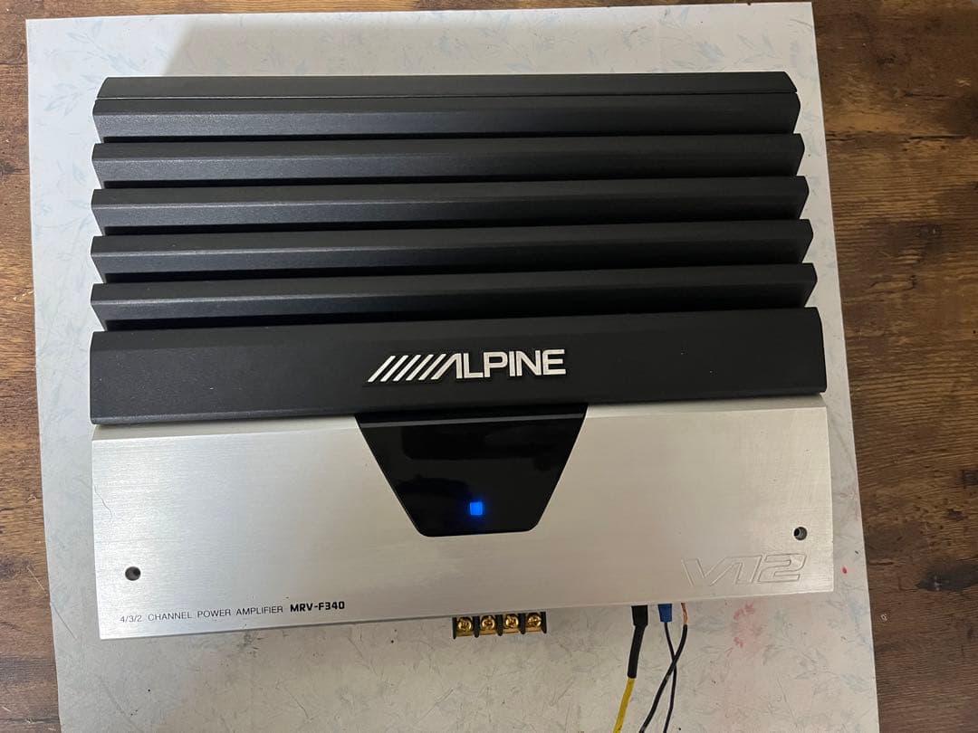 ALPINE MRV-F340 4チャンネルアンプ