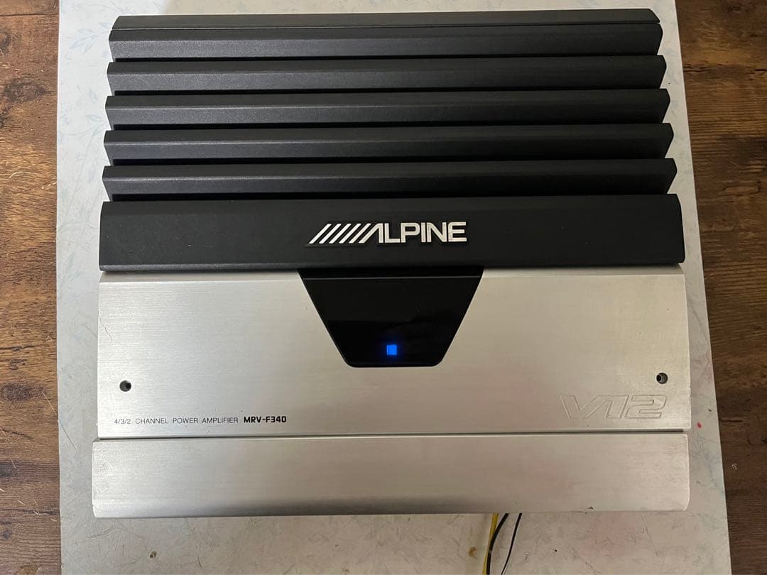 ALPINE MRV-F340 4チャンネルアンプ