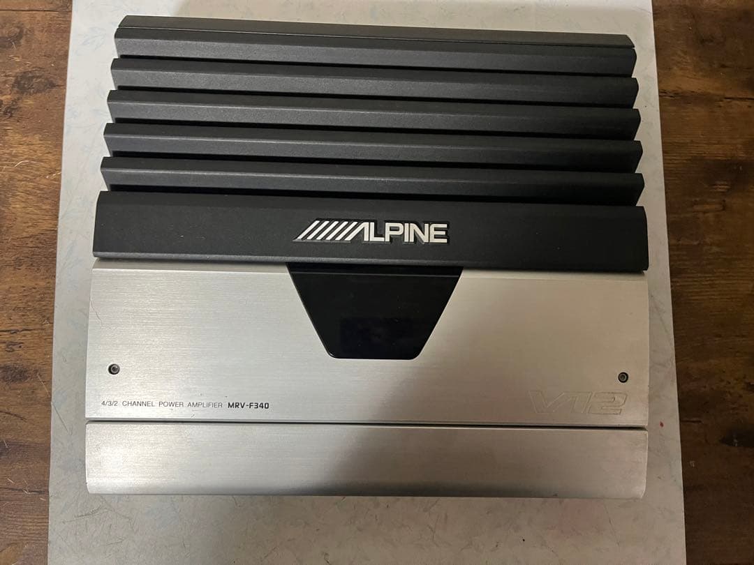 ALPINE MRV-F340 4チャンネルアンプ