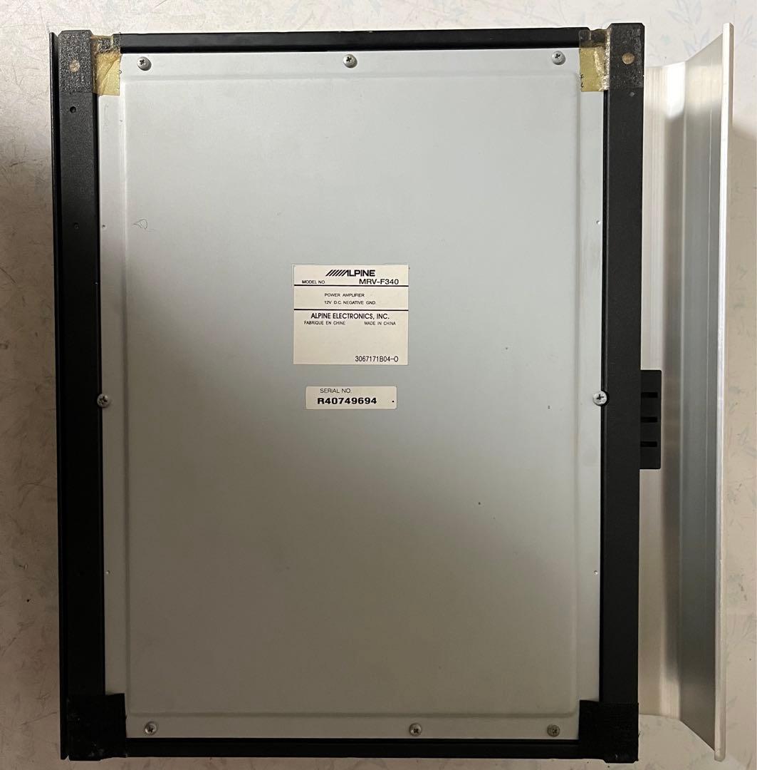 ALPINE MRV-F340 4チャンネルアンプ