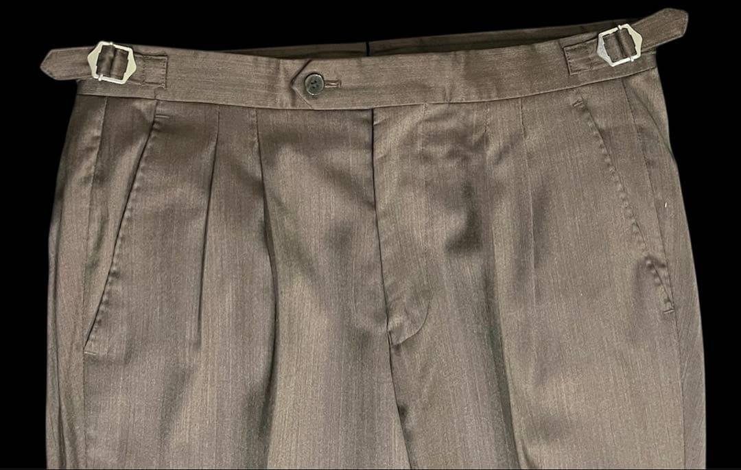 高級オーダースーツ カノニコ ウールシルク ダブル 6ボタン 茶 48-L相当