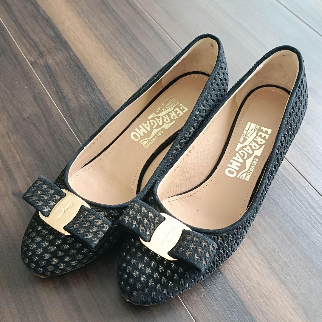 希少！Salvatore Ferragamo リボンパンプ