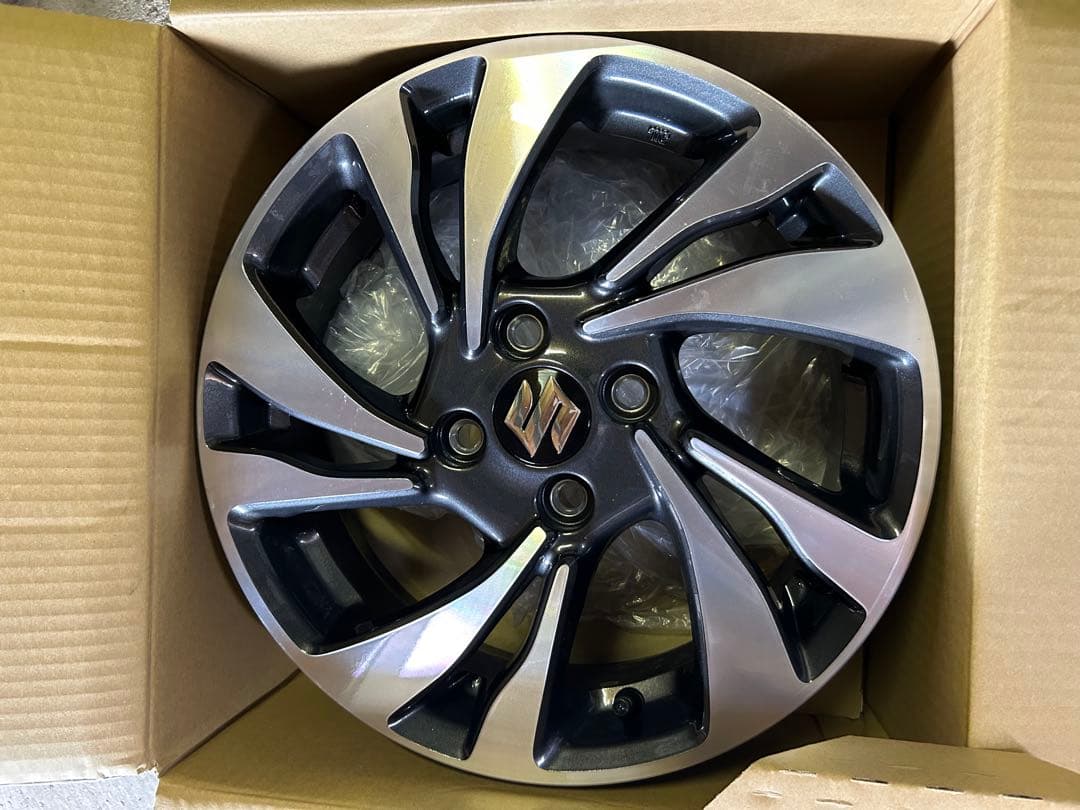 Mプロフ必読‼️スズキ 15インチ アルミホイール H M04