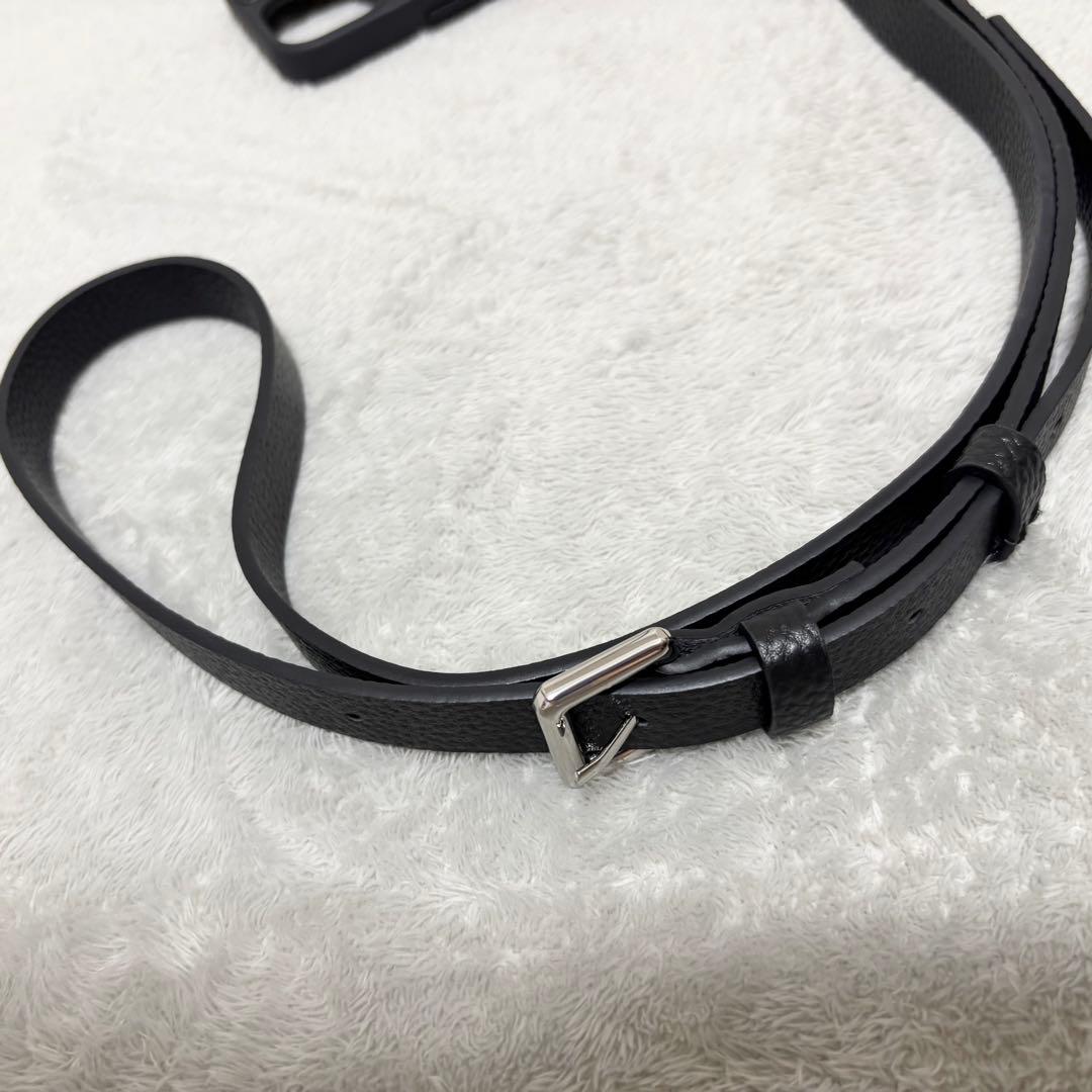 【美品】バンドリヤー＊ヘイリー サイドスロット シルバー iPhone15